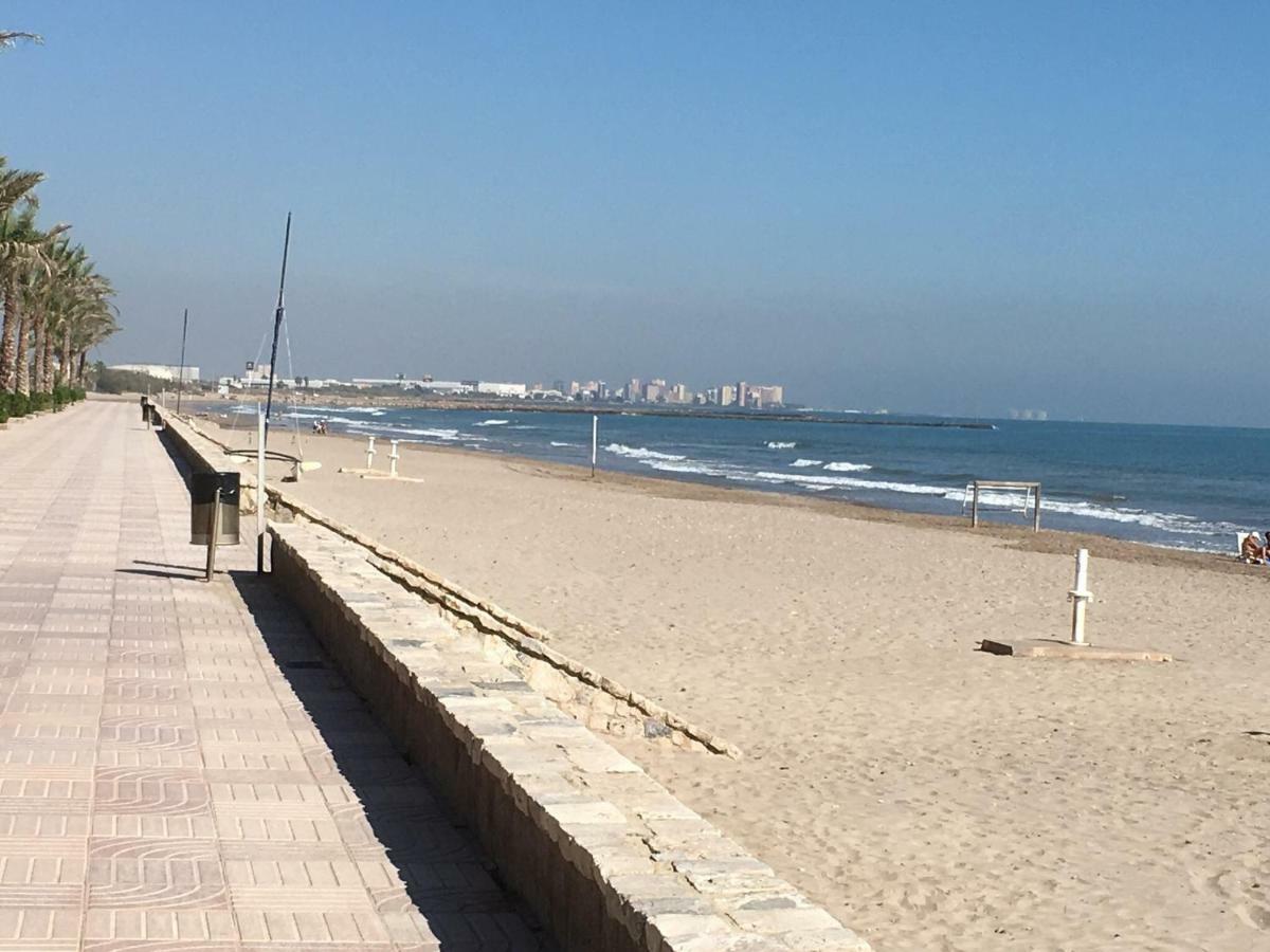 Апартаменти Apartamento Mirador De La Darsena Порт-Саплая Екстер'єр фото