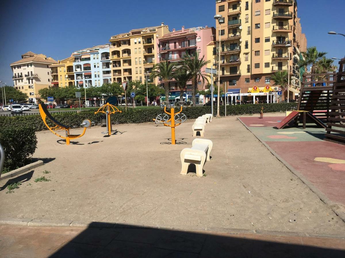 Апартаменти Apartamento Mirador De La Darsena Порт-Саплая Екстер'єр фото